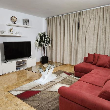Lujoso Apartamento Vacacional Apartman Carrizal Kültér fotó